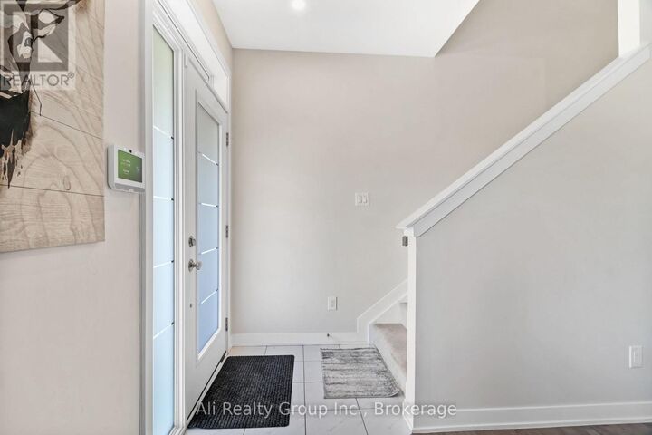 Property Photo:  797 Eminence Street  ON K2J 6X6 