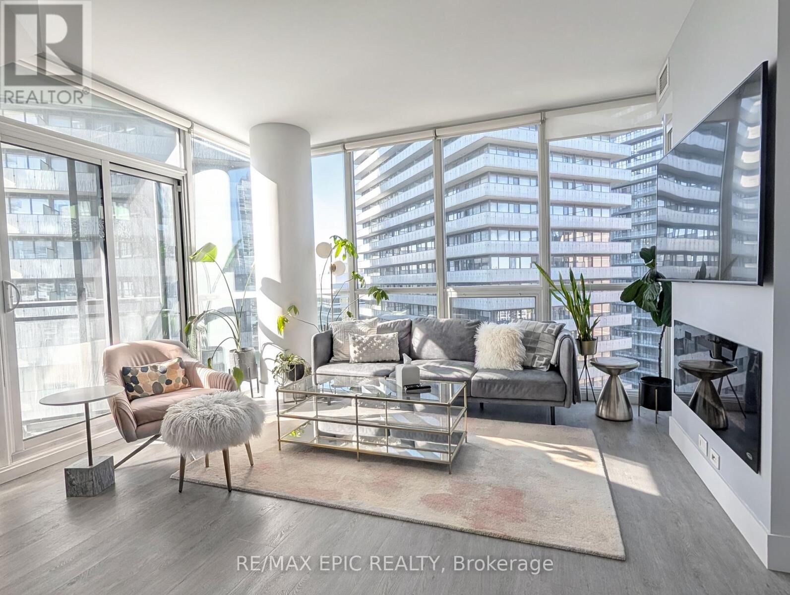 Property Photo:  45 Charles Street East #2309  ON M4Y 1S2 