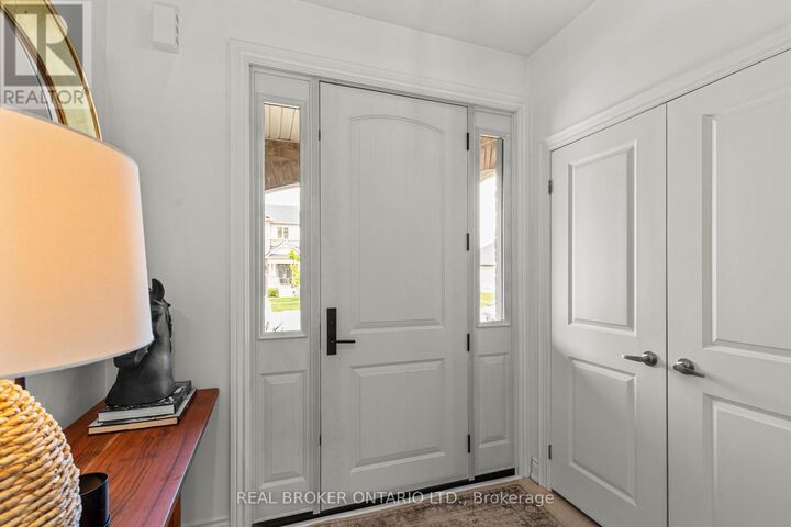 Property Photo:  3047 Stone Ridge Boulevard  ON L3V 8J5 