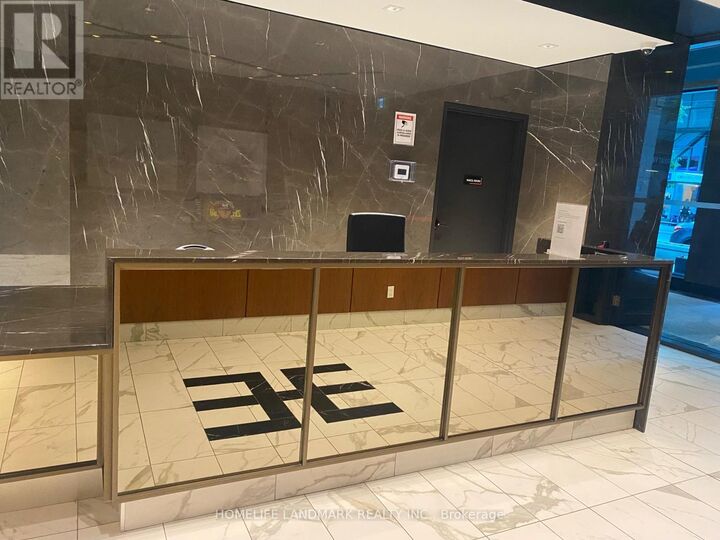 Property Photo:  327 King Street West 703  ON M5V 0W7 
