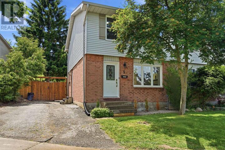 Photo de la propriété:  5 Chiddington Gate  ON N6C 5K9 