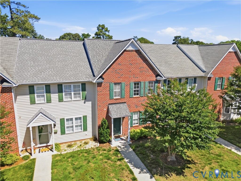 Property Photo:  6144 Thicket Run Way  VA 23111 