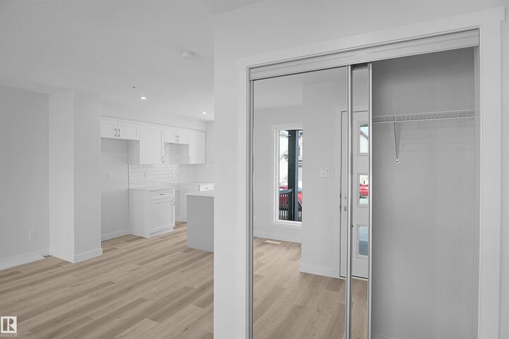 Property Photo:  18843 29 Avenue NW  AB T6M 3C4 