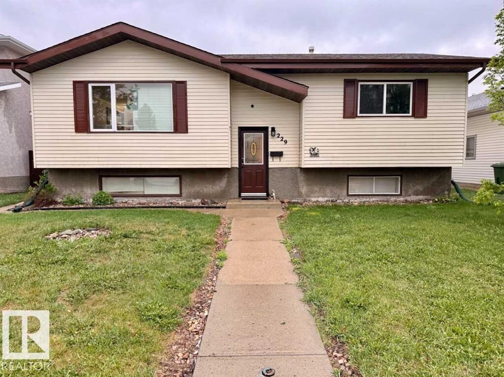 Property Photo:  229 Parkview Drive  AB T9A 3J9 
