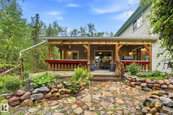 Property Photo:  57230 Range Road 25 322  AB T0E 1A0 