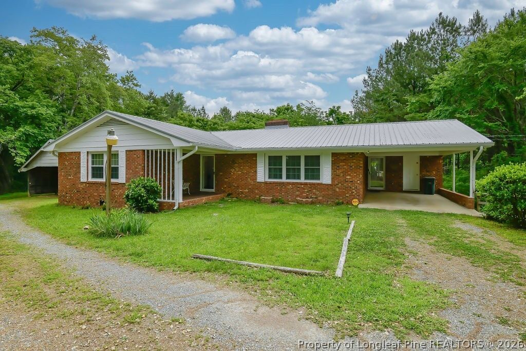 Property Photo: 475 Simmons Road NC 27325
