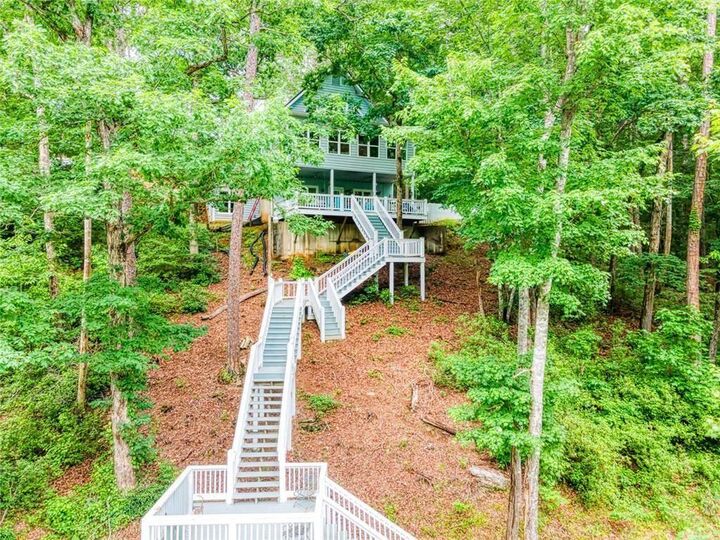 Property Photo: 190 Raintree Court GA 30535