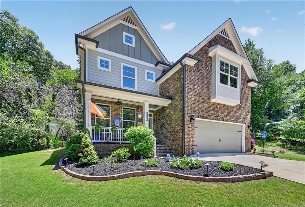 Property Photo: 2684 Davenport Road GA 30096