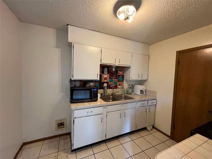 Property Photo: 810 Rampart Street LA 71302