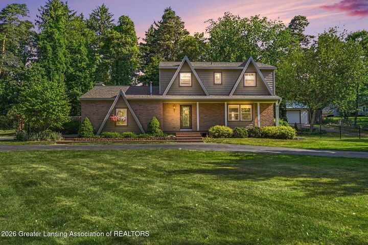 Property Photo:  5684 Forest Green Drive  MI 48872 