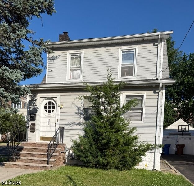 Property Photo:  222 E Henry St  NJ 07036 