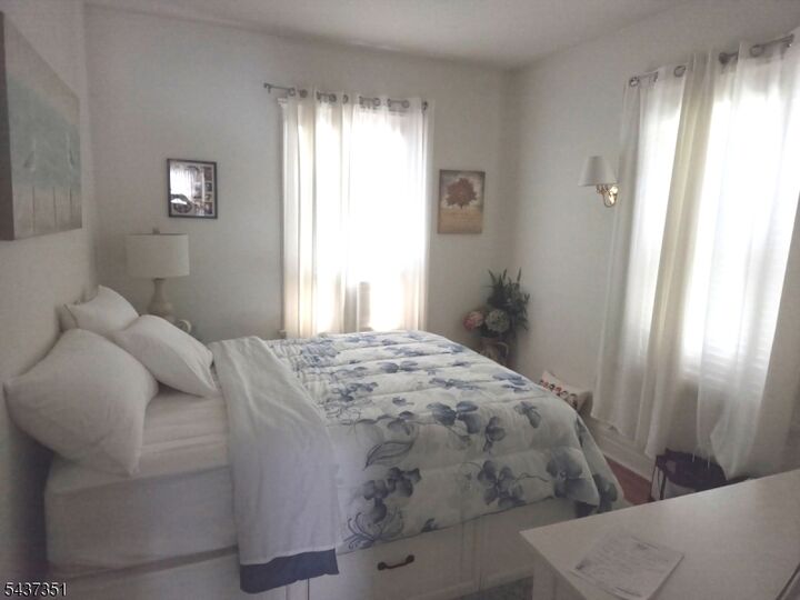 Property Photo:  8 Highland Pl 1R  NJ 07040 