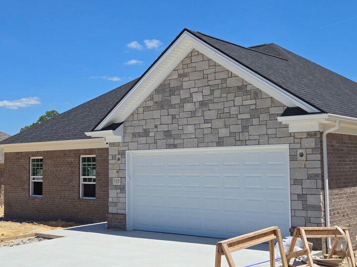 Property Photo:  112 Canter Drive  KY 40744 