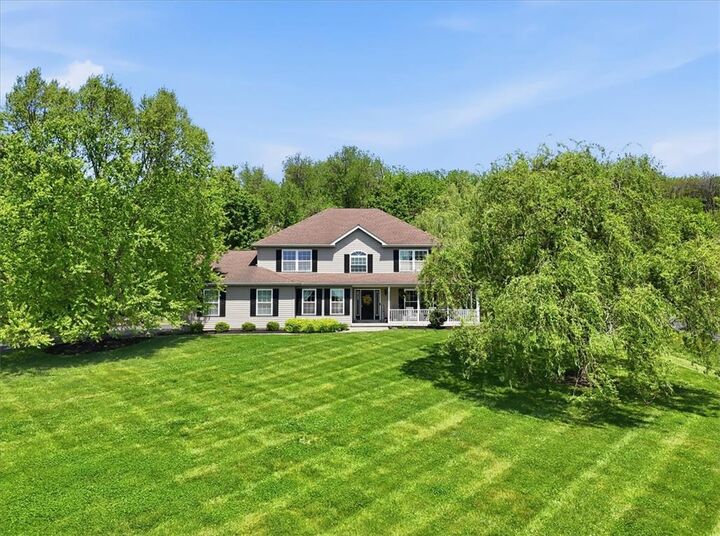 Property Photo:  569 Deerfield Dr  PA 18064 