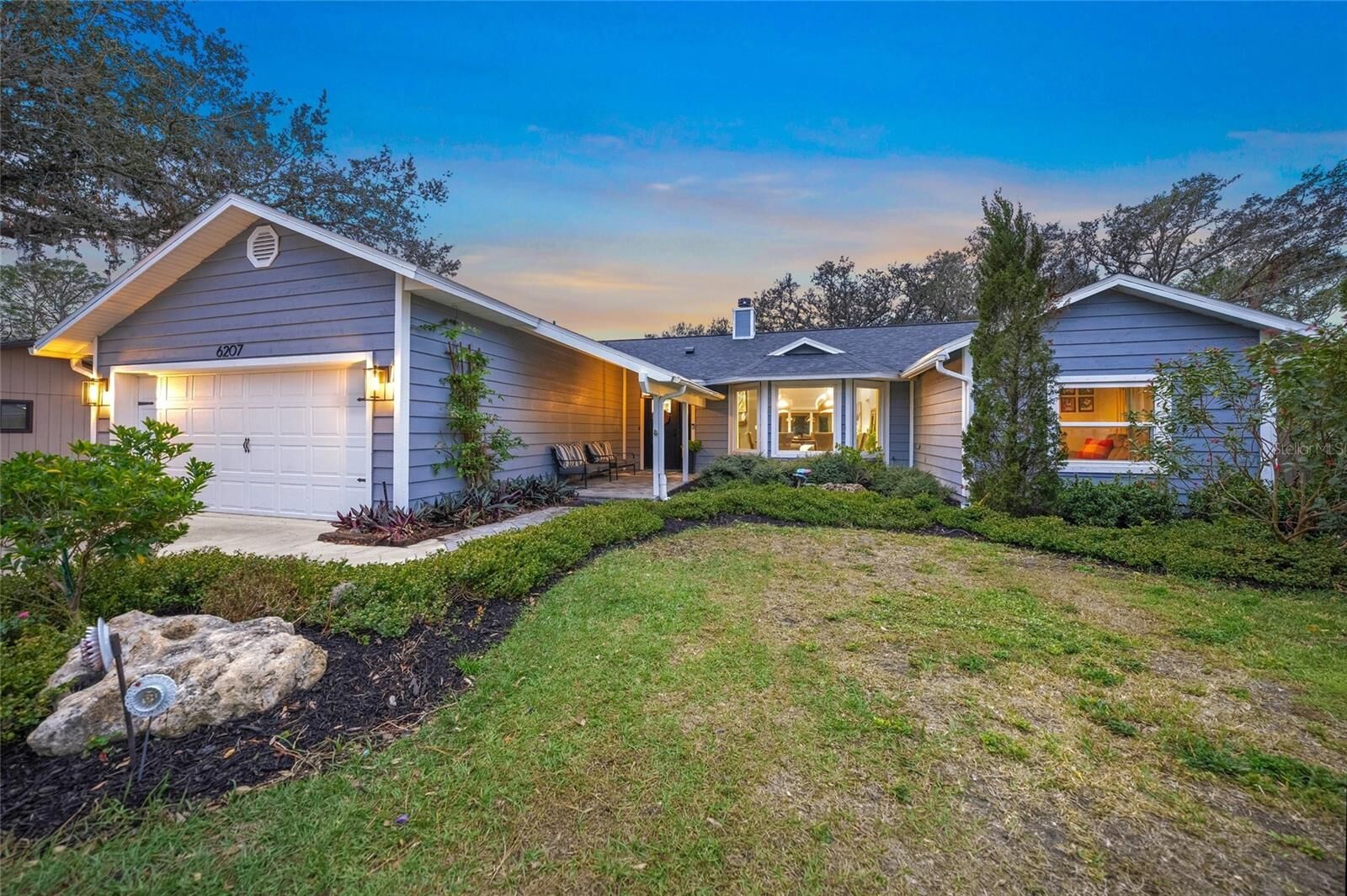 Property Photo: 6207 93rd Street Circle E FL 34202