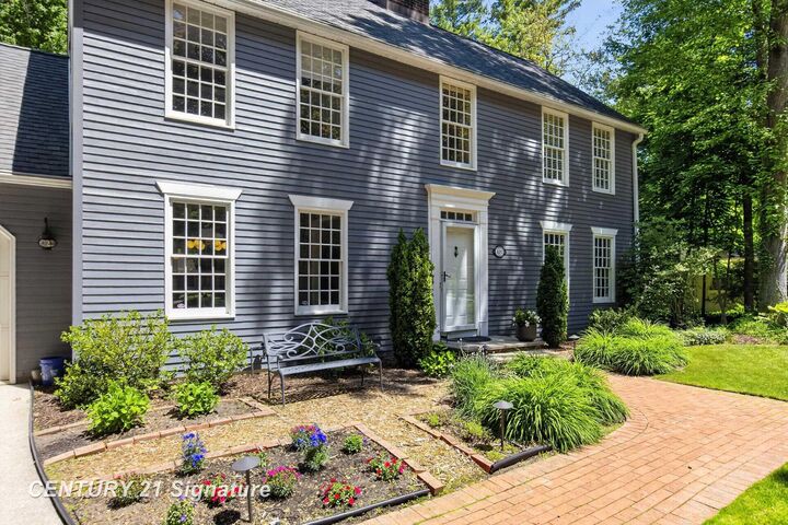 Property Photo:  4212 Partridge Lane  MI 48640 