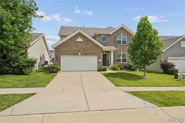 Property Photo:  1932 Maryland Oaks Circle  MO 63146 