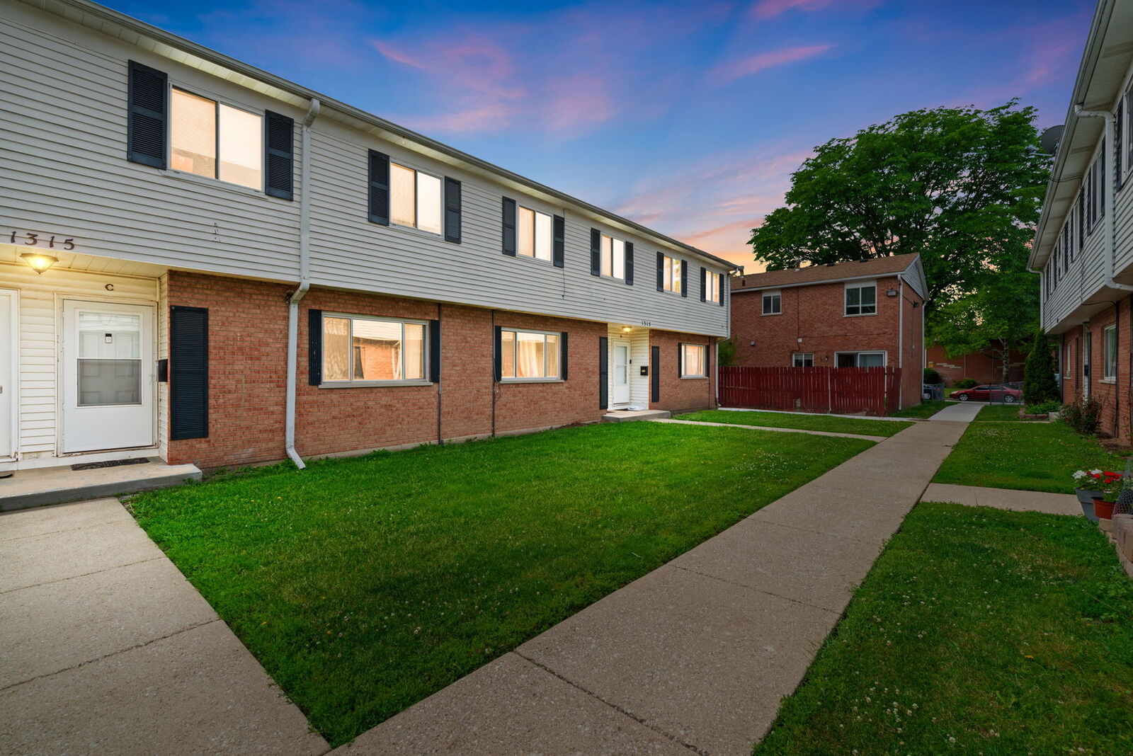 Property Photo:  1315 Monomoy Street C  IL 60506 