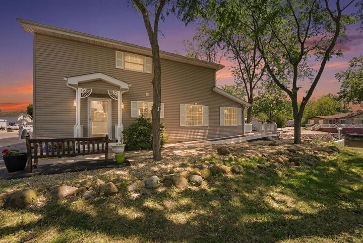 Property Photo: 156 Fossil Cove Lane IL 60481