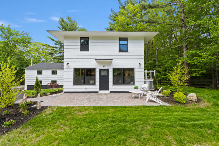 Property Photo:  65 Middle Road  ME 04105 