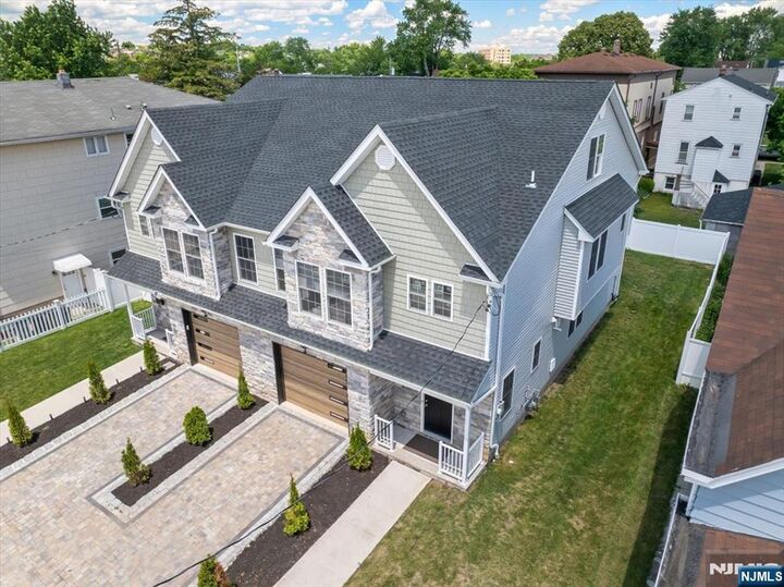 Property Photo:  77B Chestnut Street  NJ 07644 