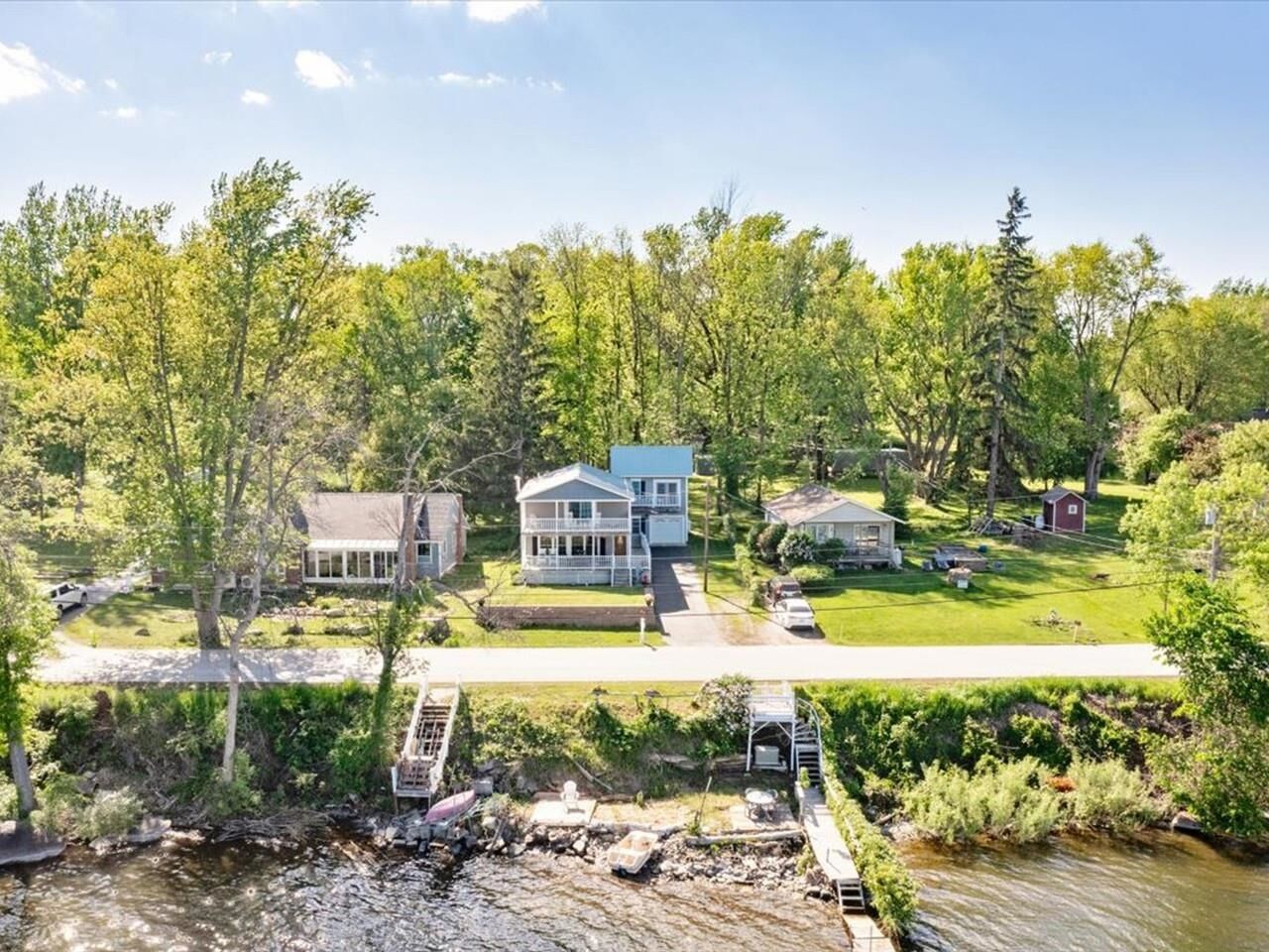 Property Photo:  450 Hathaway Point Road  VT 05478 