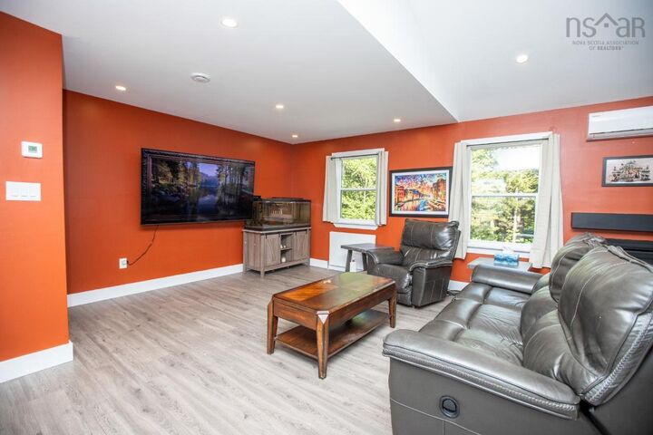 Property Photo:  346 Lakecreast Drive  NS B4E 3L1 