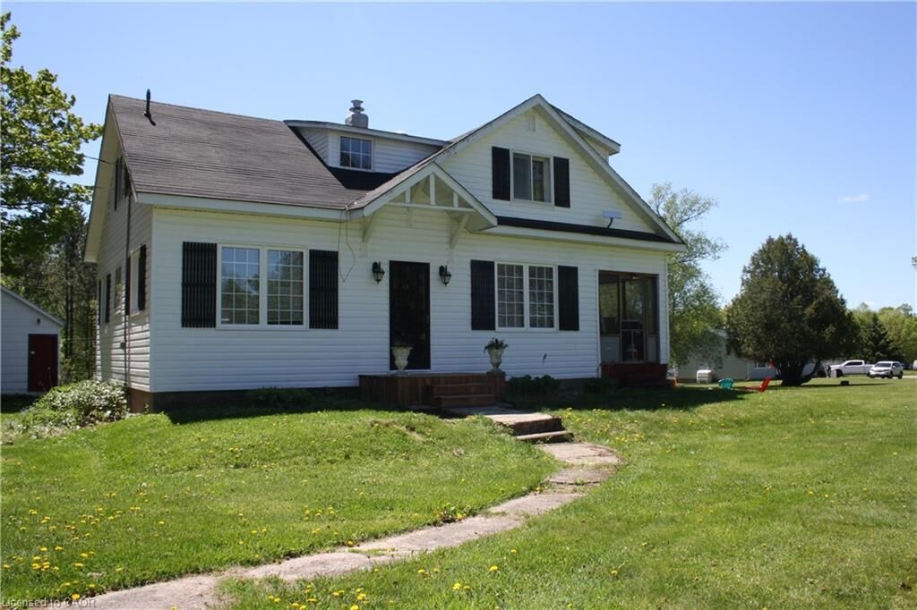 Property Photo:  11519 522 Highway  ON P0H 1Y0 