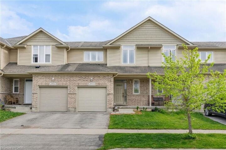 Property Photo: 533 Wasaga Crescent ON N2V 2Y8
