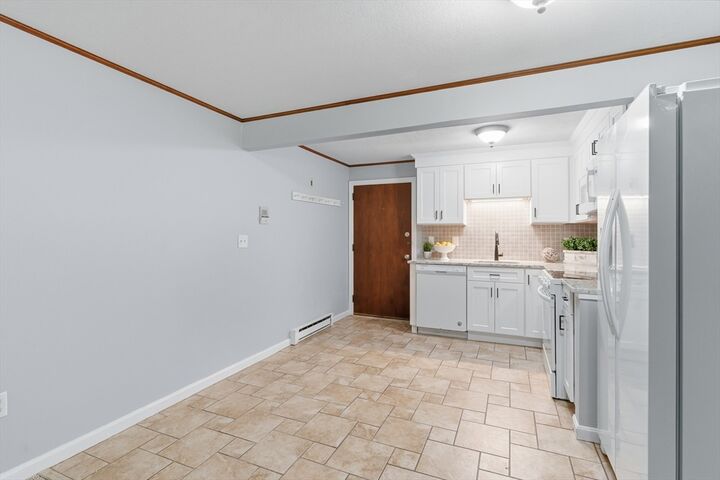 Property Photo:  39 Pleasant Street A6  MA 01532 