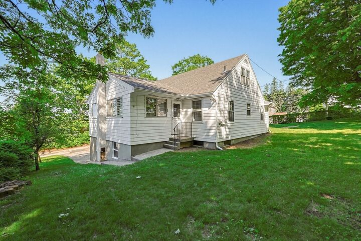 Property Photo:  24 Cherry St  MA 01562 
