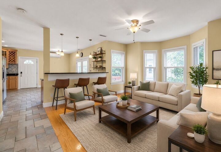 Property Photo: 86 Brown St 4 MA 02453