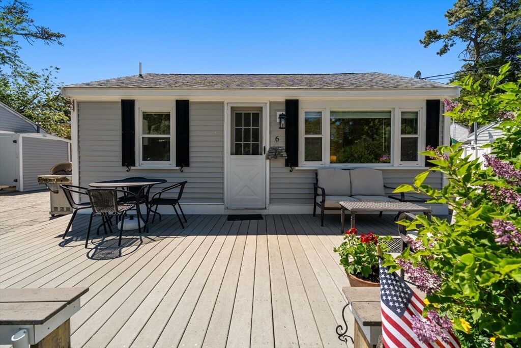 Property Photo:  253 Shad Hole Rd 6  MA 02639 