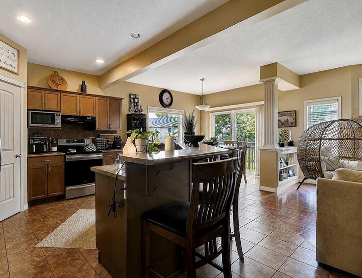 Property Photo:  8837 89 Avenue  AB T8X 0C6 