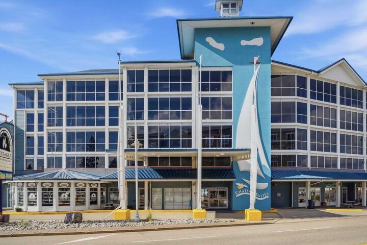 Property Photo:  5100 Lakeshore Drive 412  AB T4S 2L7 