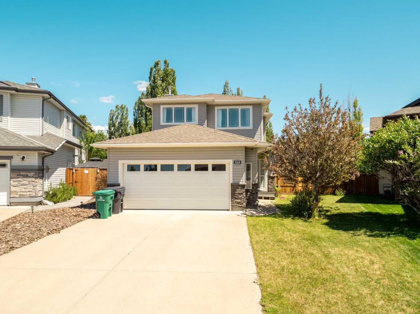 Property Photo:  111 Fairmont Road S  AB T1K 8C8 