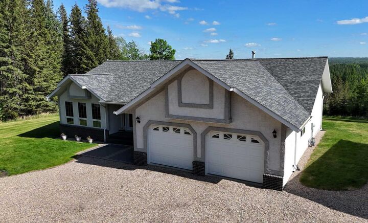 Property Photo: 16203B Hwy 748 E AB T7E 3V6