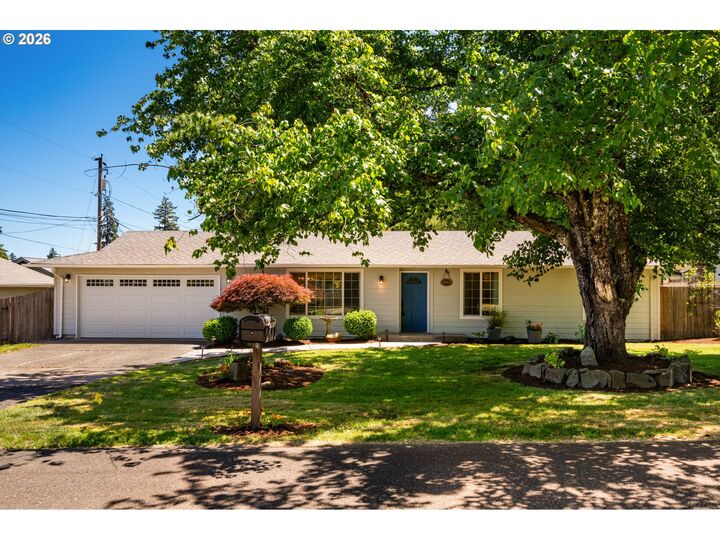 Property Photo:  1810 NE 155th Ave  OR 97230 