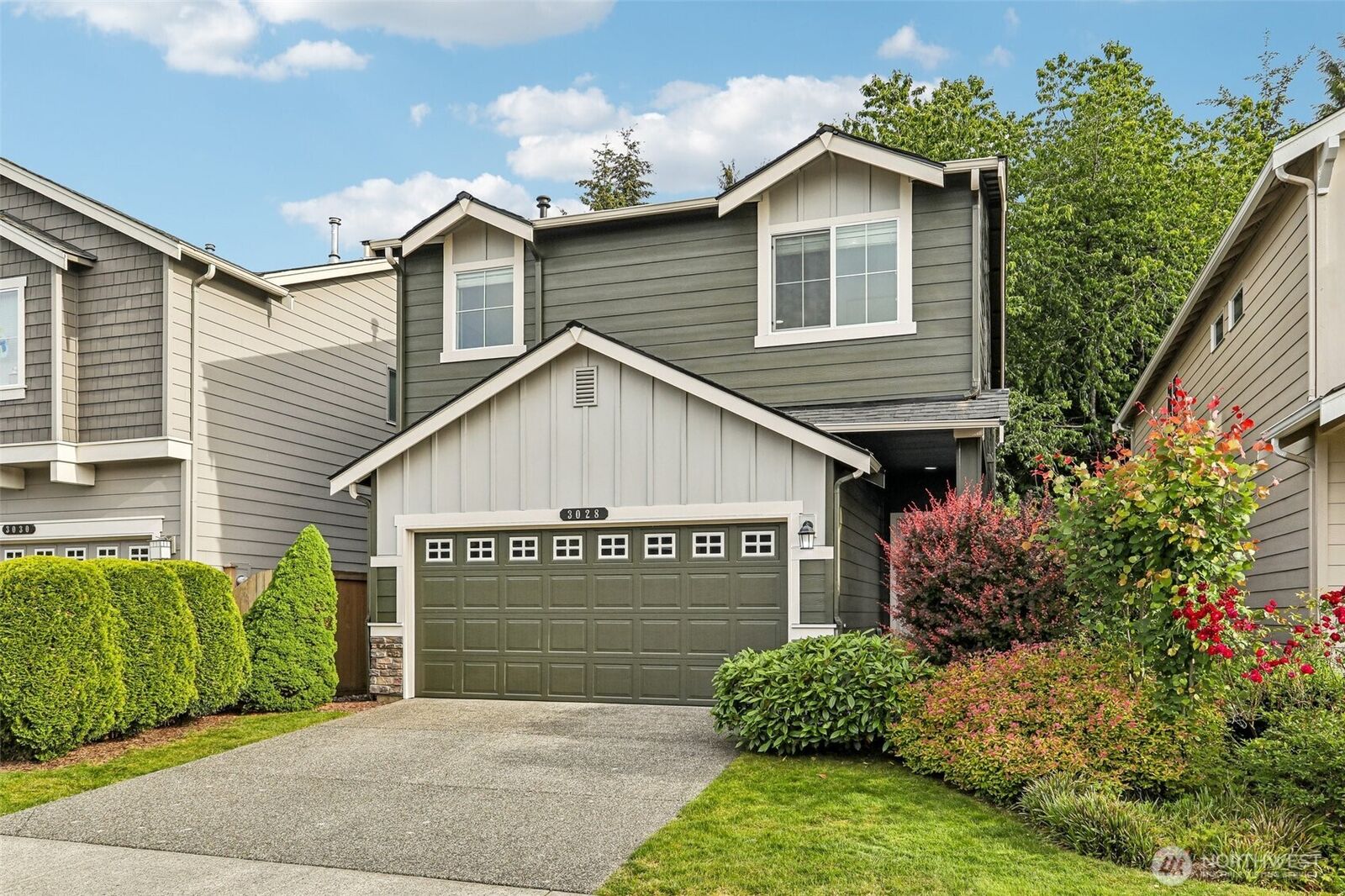 Property Photo:  3028  183rd Place SE  WA 98012 