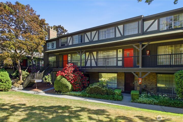 Property Photo:  3425 S 176th Street 130  WA 98188 