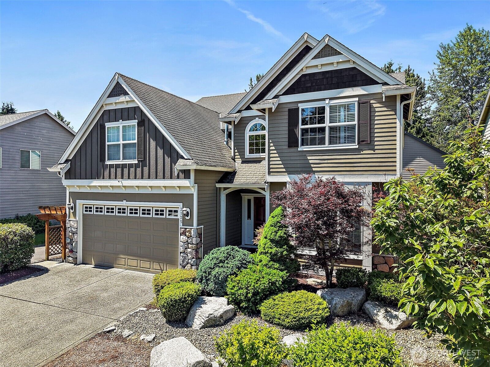Property Photo:  3125 S 381st Way  WA 98001 
