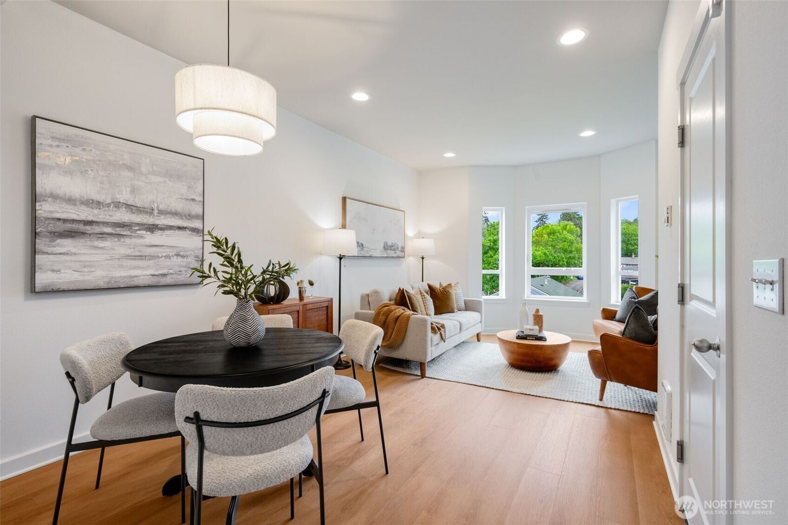 Property Photo:  4849 S Chicago Street  WA 98118 