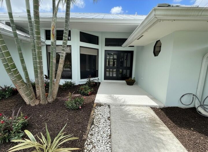 Property Photo:  4227 Fox Trace  FL 33436 