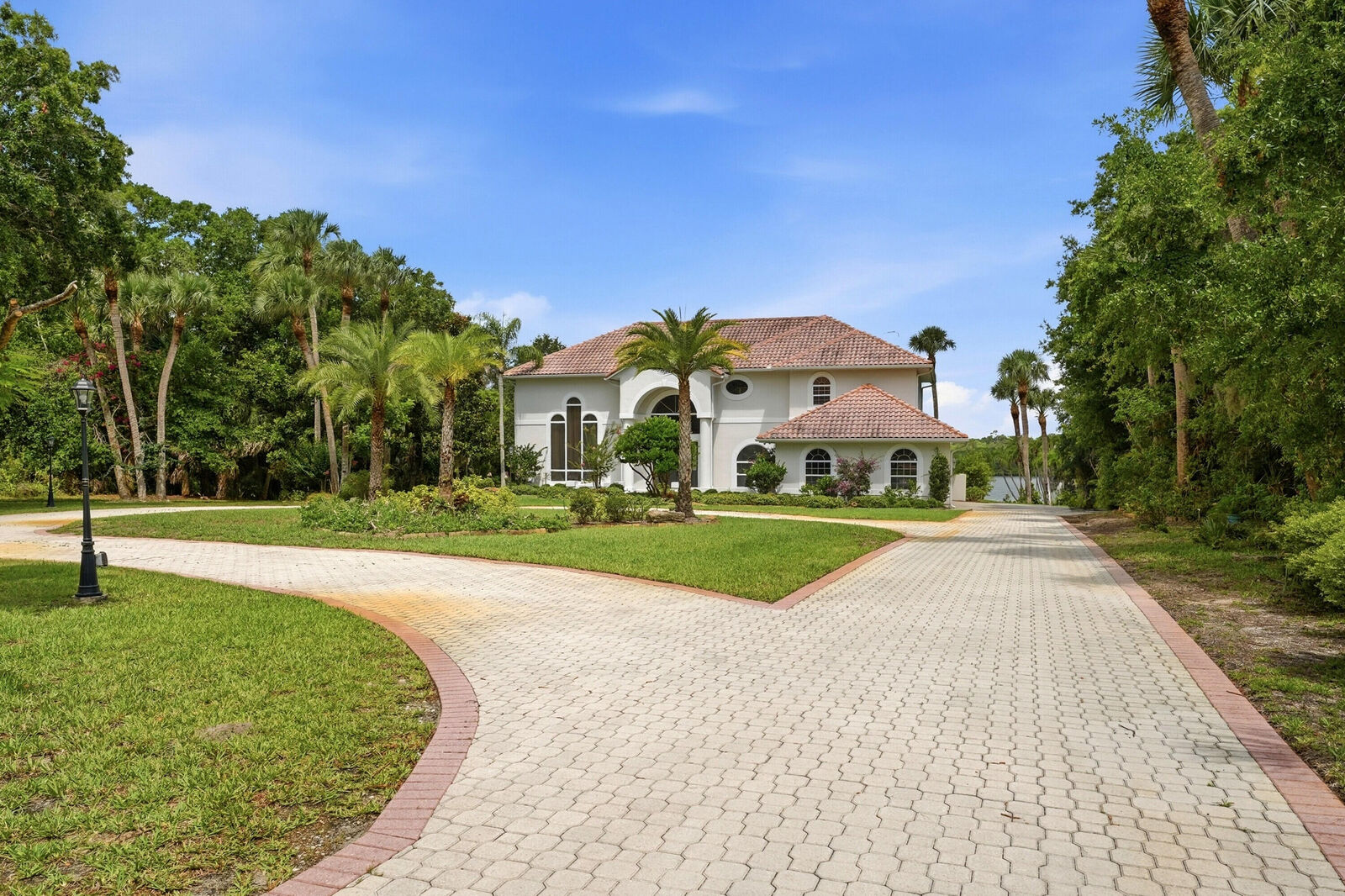 Property Photo: 12765 Roseland Road FL 32958