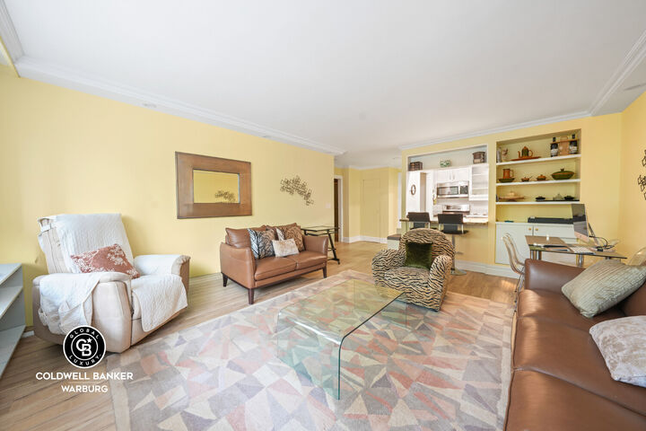 Property Photo:  510 E 80th Street 3E  NY 10075 