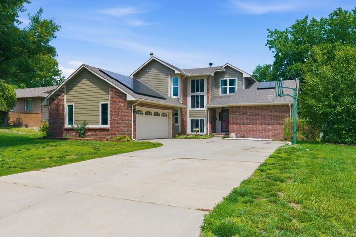 Property Photo:  230 N Shefford  KS 67212 