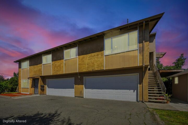 Property Photo:  26924 Manon Avenue  CA 94544 