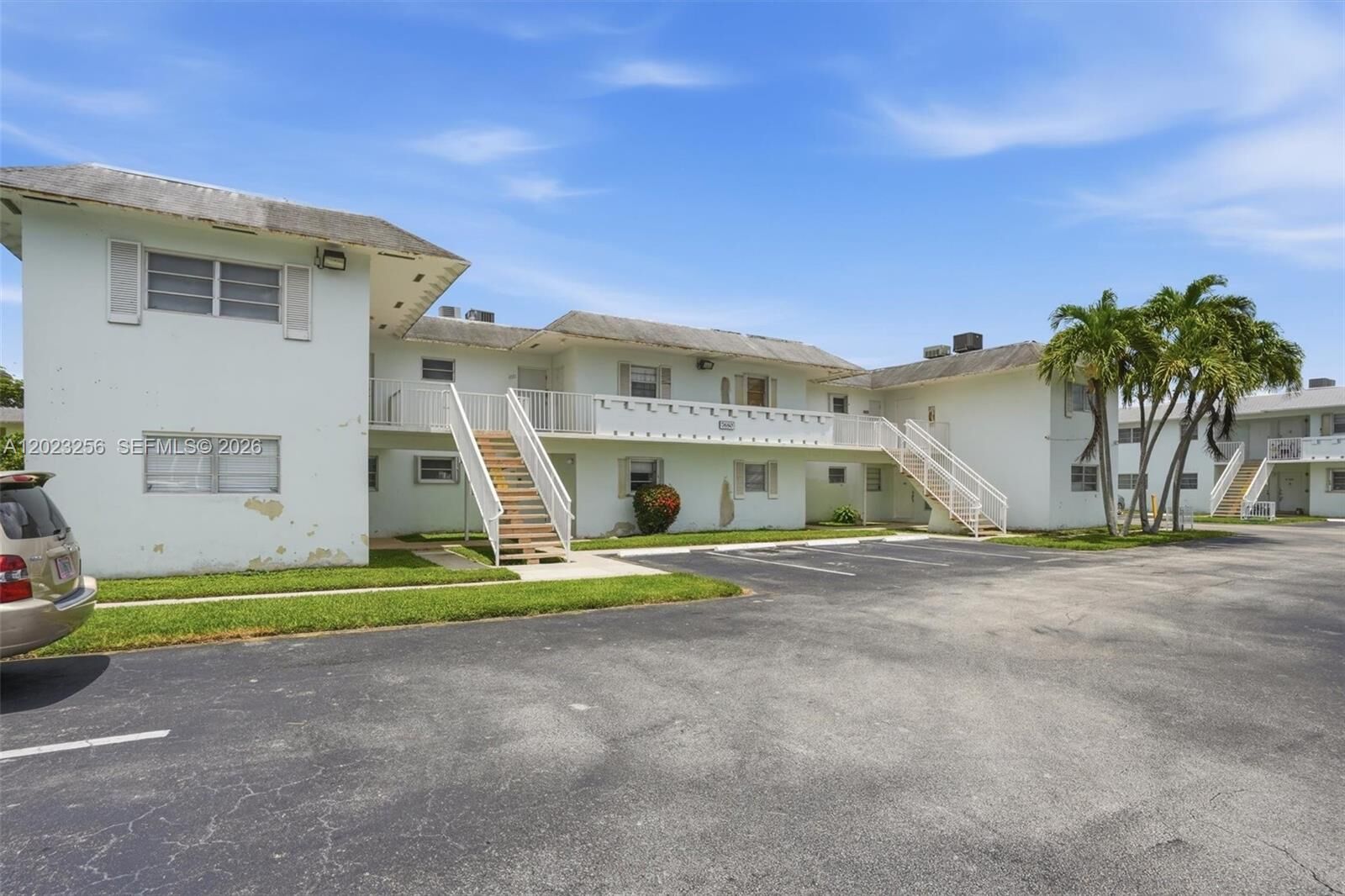 Property Photo:  7680 SW 82nd St H121  FL 33143 