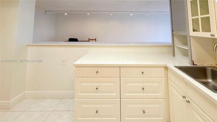 Property Photo:  800 Parkview Dr 323  FL 33009 