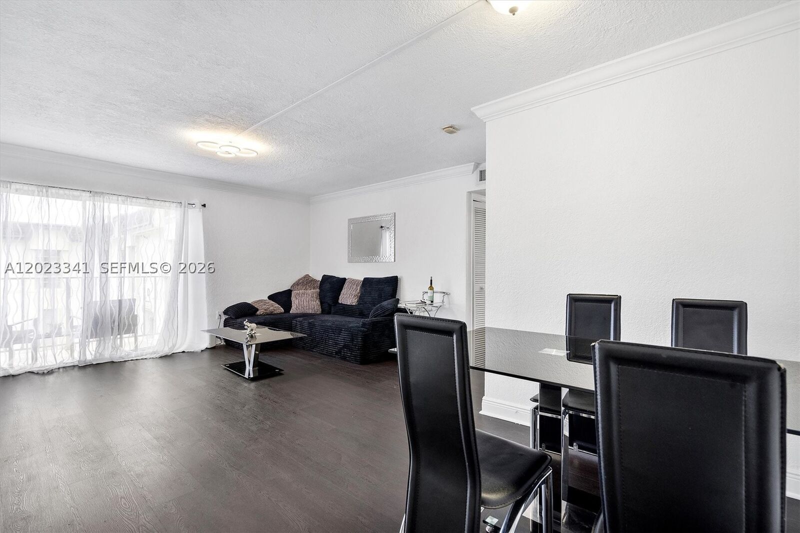 Property Photo:  7232 SW 94th Pl E6  FL 33173 